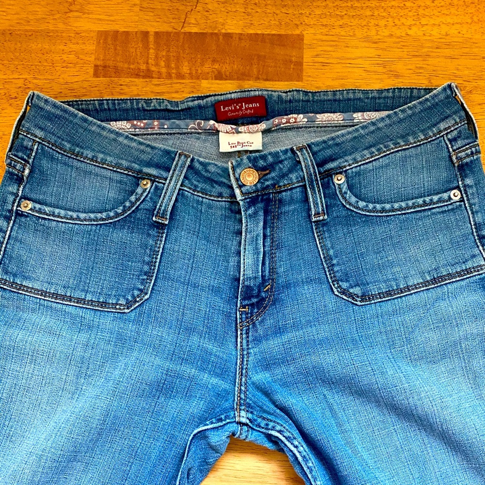 Authentic Vintage Levis 545 Low